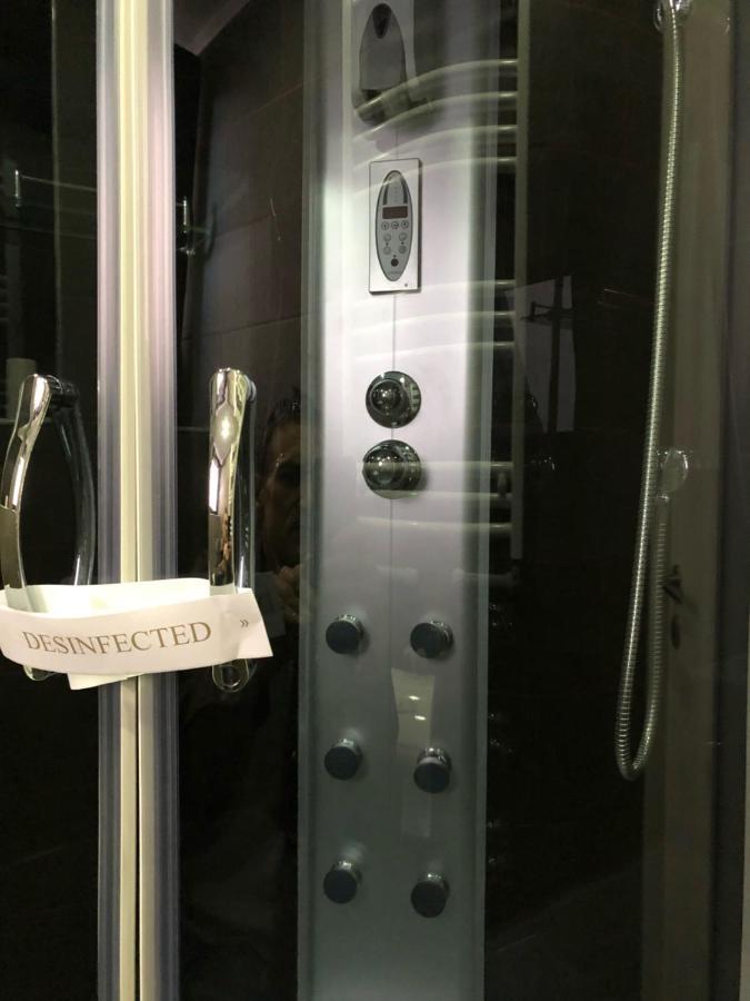Serban Arenele Romane Marius Nasta Appartement *