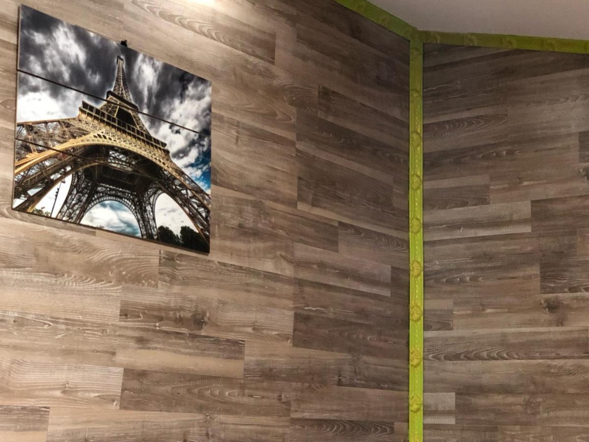 Serban Arenele Romane Marius Nasta Appartement Bucarest