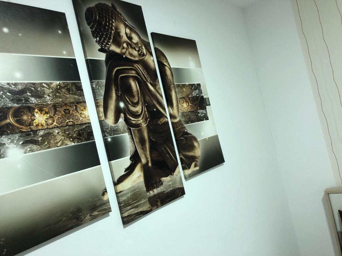 Appartement Serban Arenele Romane Marius Nasta