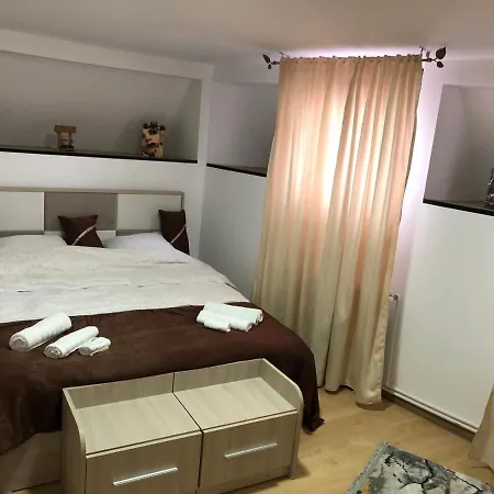 Serban Home Arenele Romane Marius Nasta 布加勒斯特 Exterior photo